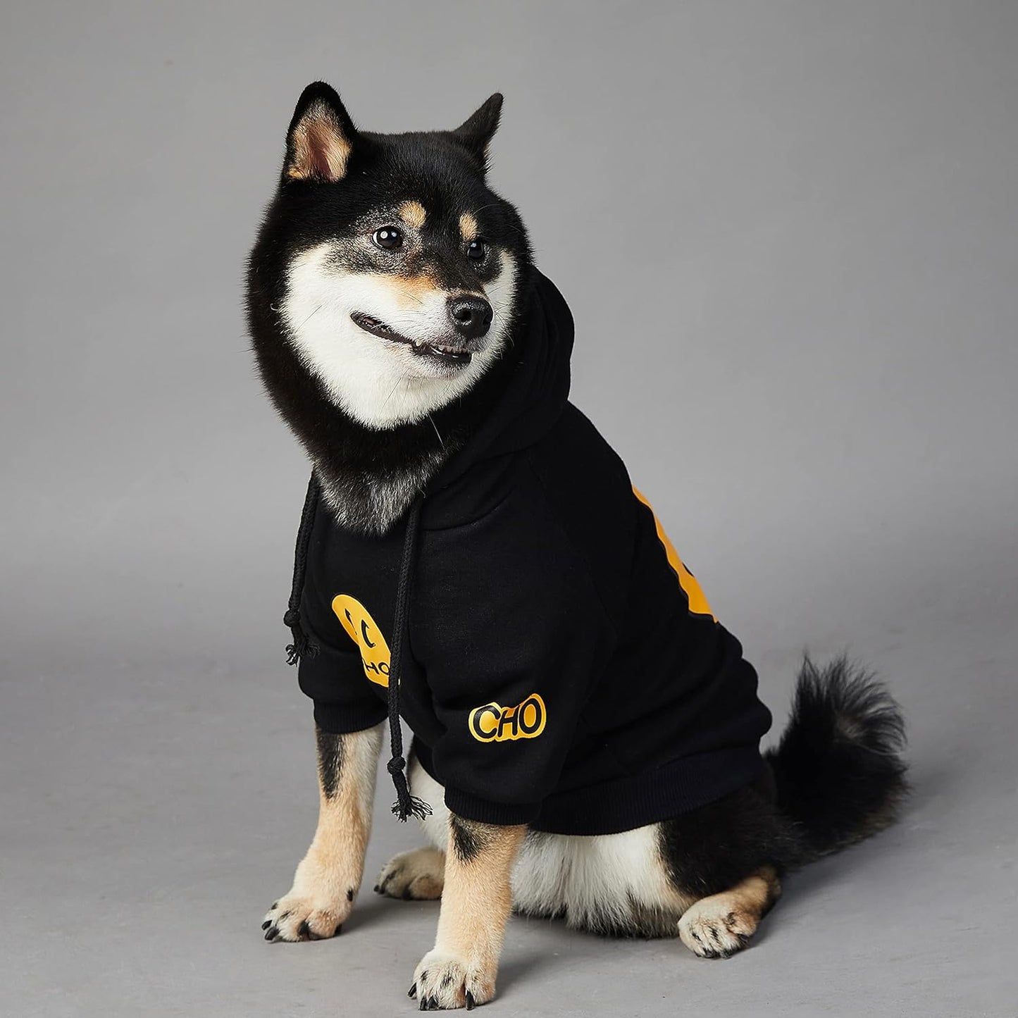 Smiley Face Dog Hoodie – Soft Cotton Pet Sweatshirt with Leash Hole for Dogs and Cats, Black 2XL