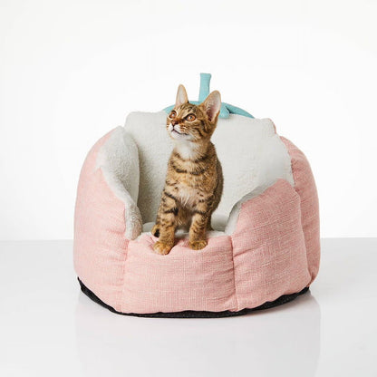 Strawberry Pet Bed – Soft Washable Pet Bed with Non-Slip Bottom for Cats & Dogs