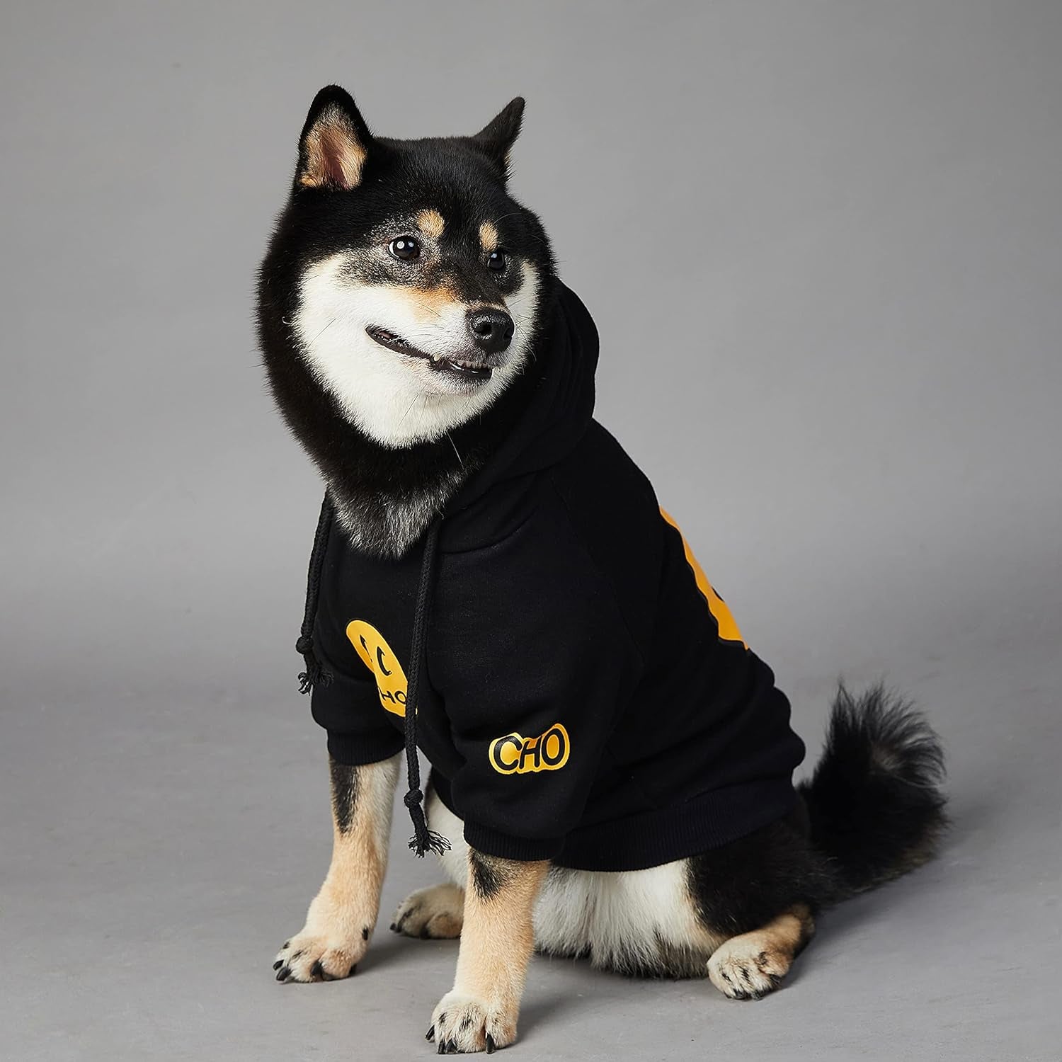 Smiley Face Dog Hoodie – Soft Cotton Pet Sweatshirt with Leash Hole for Dogs and Cats, Black 2XL