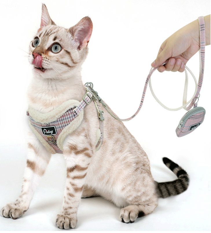 Plaid Dog Harness & Leash Set – Soft Walking Vest with Matching Pouch