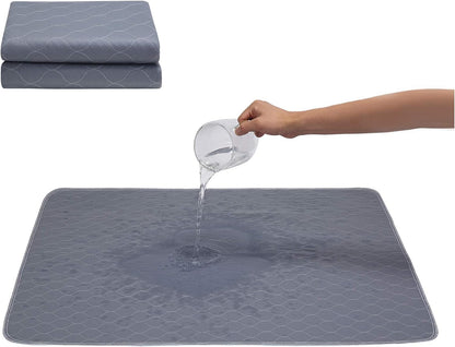 Washable Dog Pee Pads with Grooming Gloves – Reusable Waterproof Puppy Training Pads for Dogs, Cats, and Small Pets