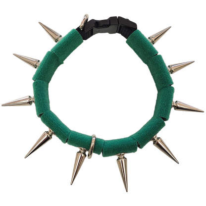 CoyoteCollar Spiked Dog Collar – Adjustable Neck Protection