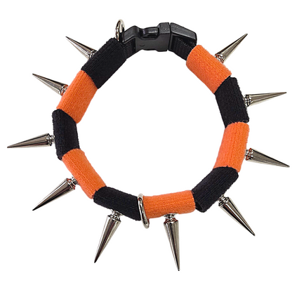 CoyoteCollar Spiked Dog Collar – Adjustable Neck Protection