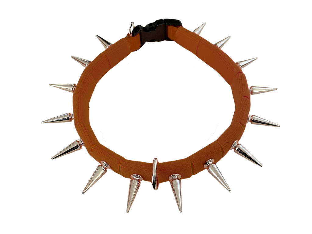 CoyoteCollar Spiked Dog Collar – Adjustable Neck Protection