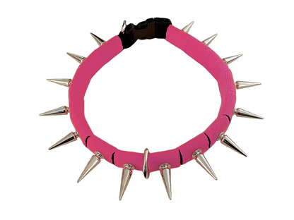 CoyoteCollar Spiked Dog Collar – Adjustable Neck Protection