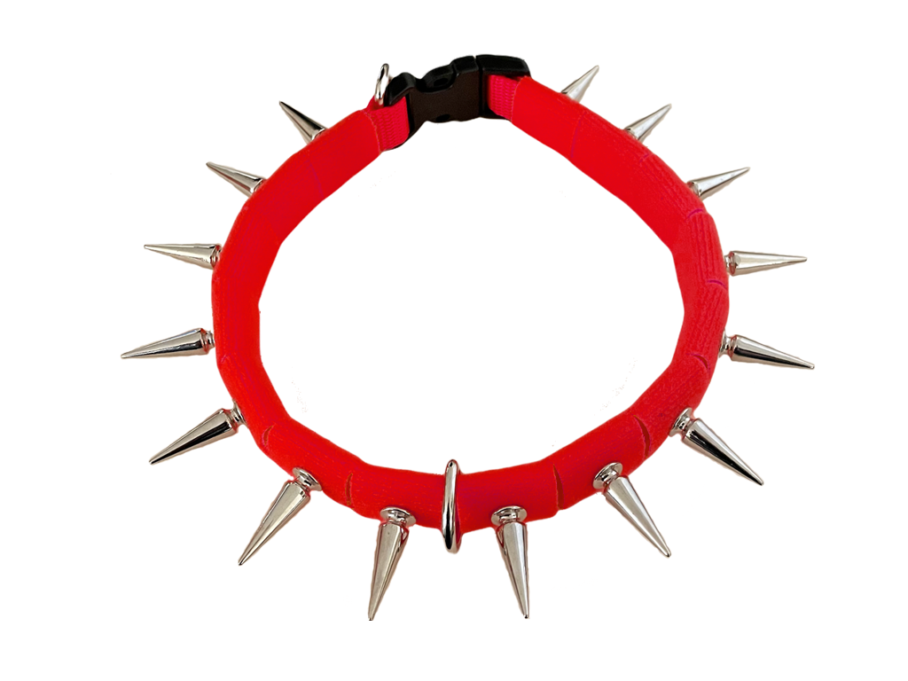 CoyoteCollar Spiked Dog Collar – Adjustable Neck Protection