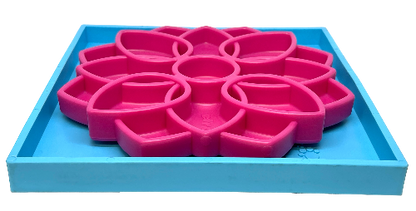 SodaPup Hold ’em Suction Cup Holder – Dog Bowl & Lick Mat Stabilizer