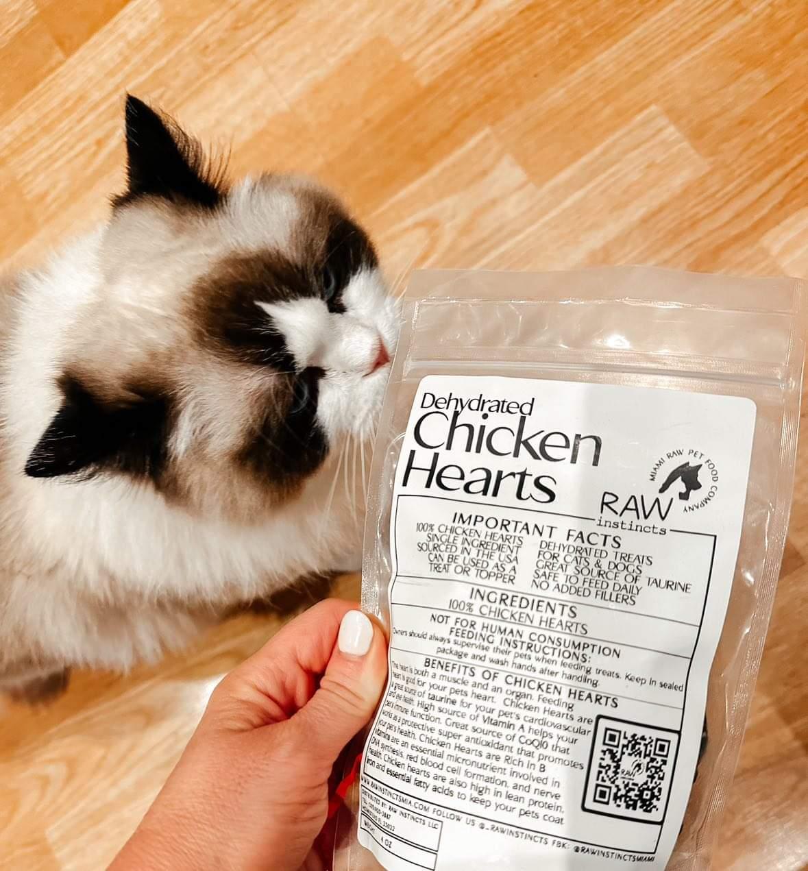 Raw Instincts Dehydrated Chicken Hearts for Cats & Dogs - 3.5 oz