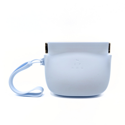 One-Hand Dog Treat Training Pouch – Zipless Silicone Treat Holder