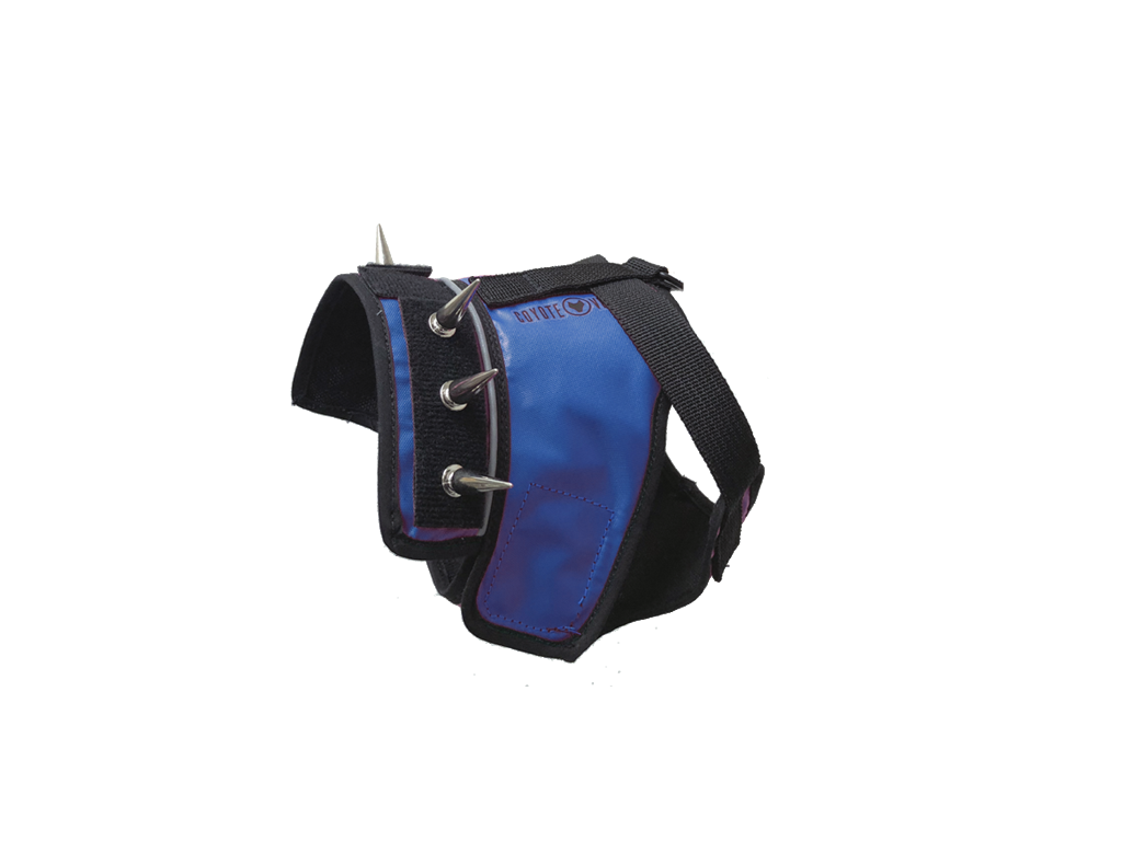 SpikeHarness Dog Harness – Spiked Neck Protection