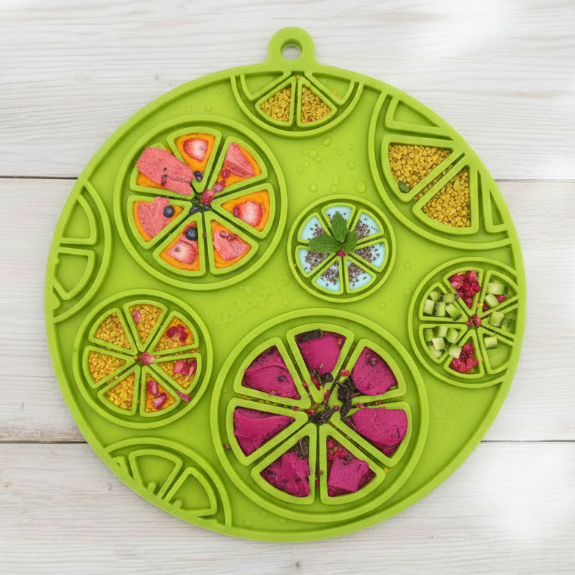 SodaPup Citrus Lick Mat – Enrichment Mat with Suction Cups