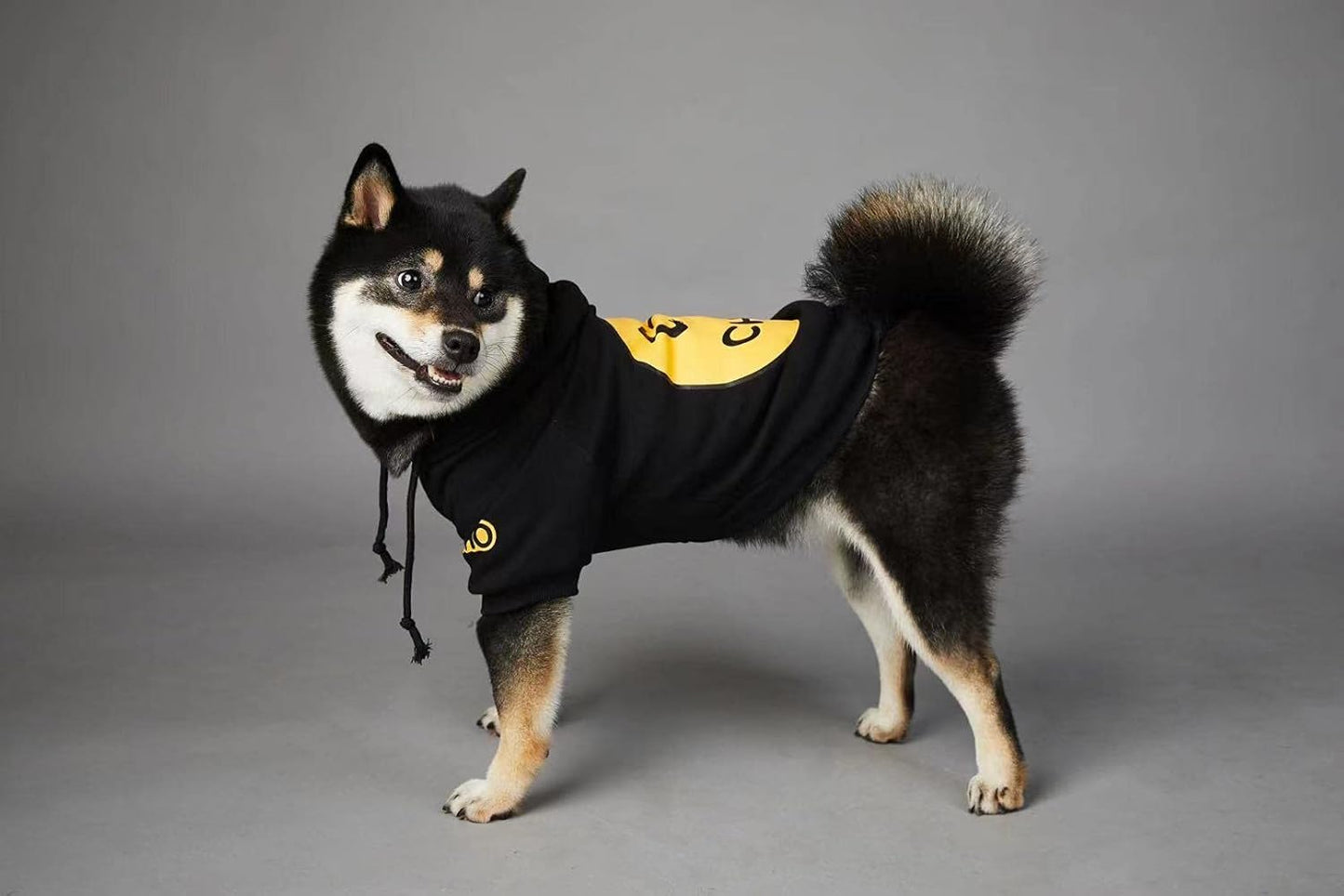 Smiley Face Dog Hoodie – Soft Cotton Pet Sweatshirt with Leash Hole for Dogs and Cats, Black 2XL