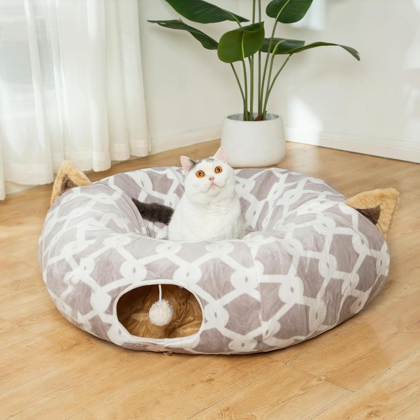 Large Cat Tunnel Bed – Flexible Plush Tunnel with Cushion and Toy Balls for Cats and Small Pets, Gray
