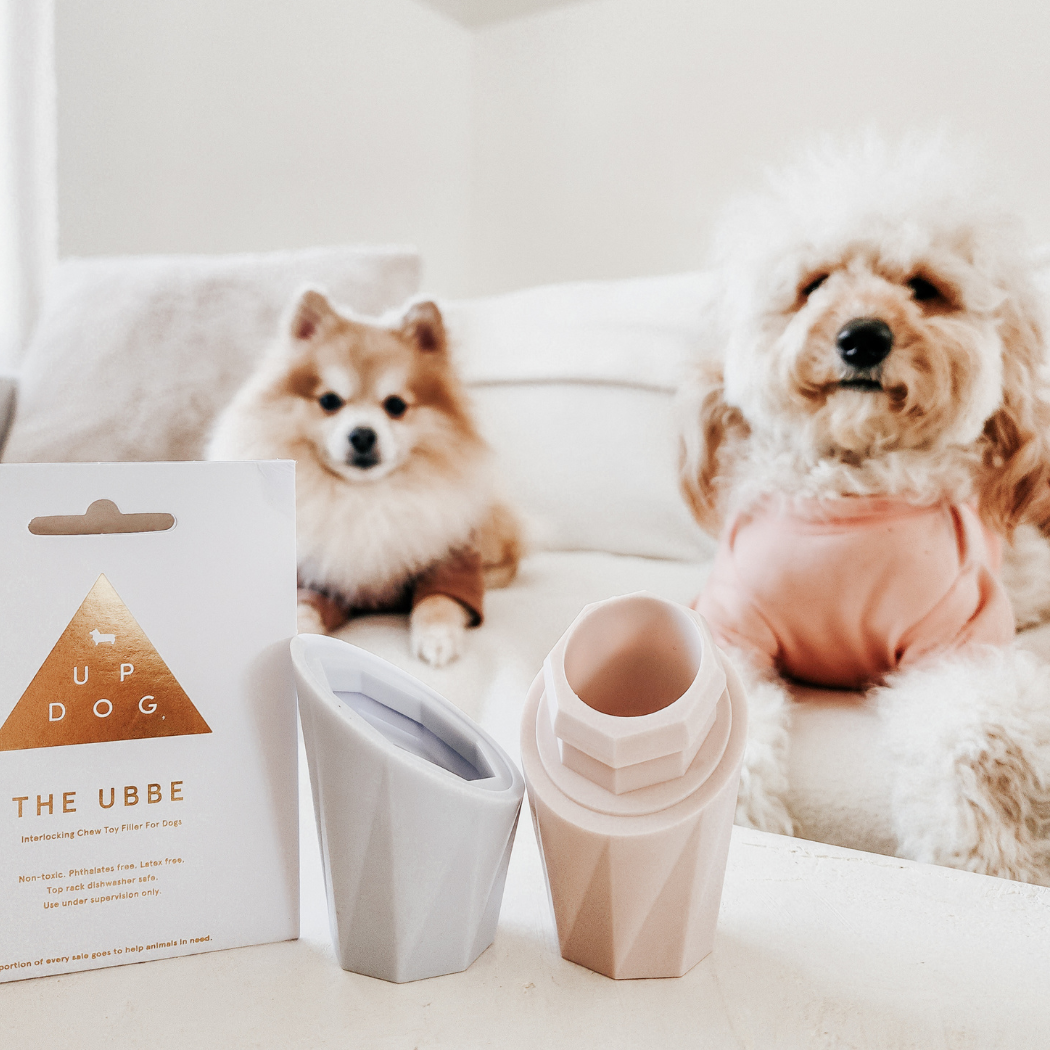 The Ubbe Dog Licking Toy – Modern Treat Dispensing Toy